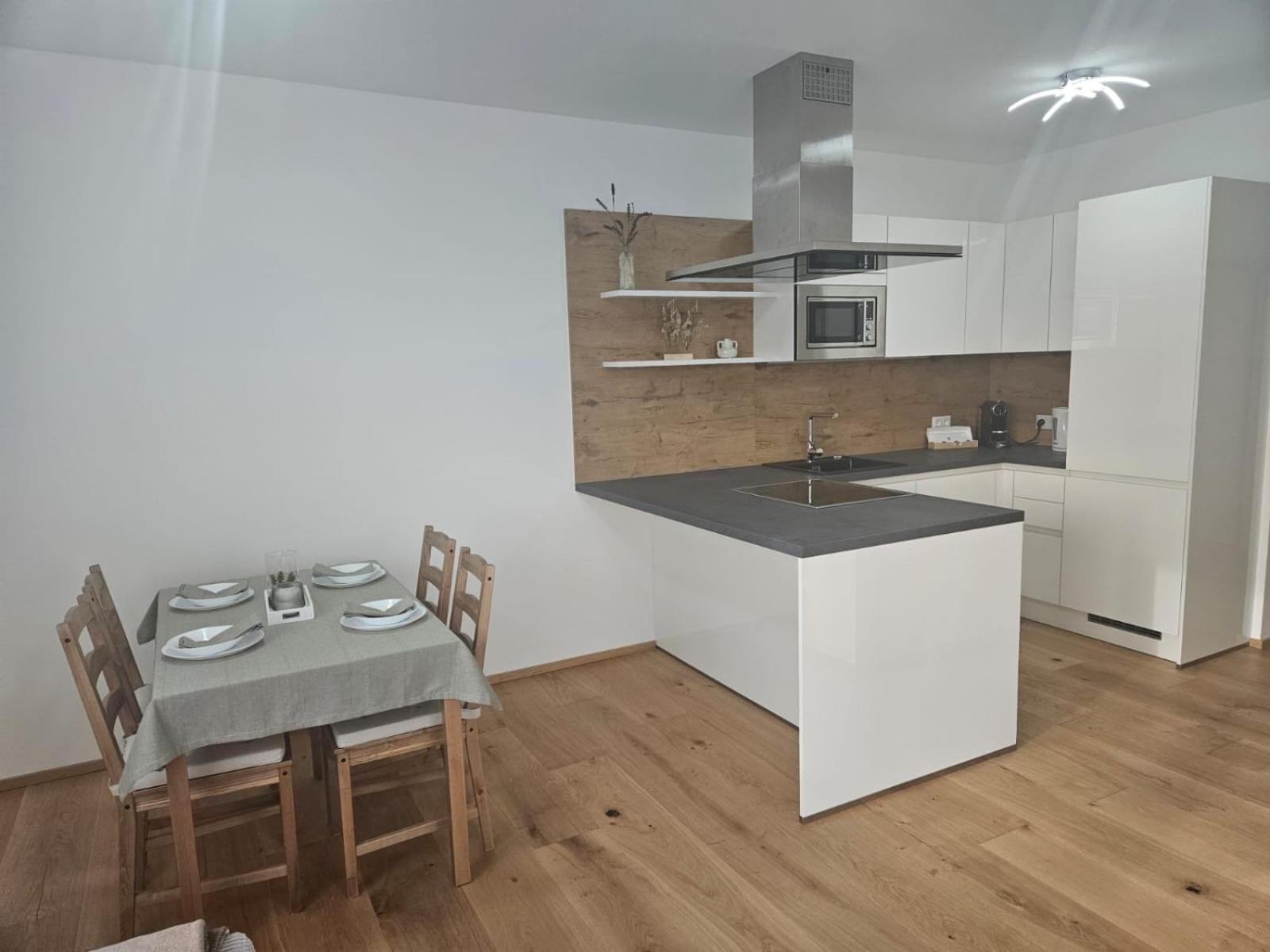 Apartamente Rognean Wolfnitz Eksteriør billede